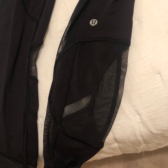 Black Lululemon Leggings - Picture 3 of 4